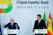 Lula e Sánchez defendem regulamentação de redes sociais para combater crimes virtuais