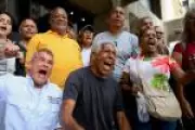Manifestantes convocam passeata em Caracas para exigir eleições na Venezuela