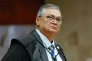 Manobra de Flávio Dino paralisa julgamento do STF sobre sucessão no governo do Rio