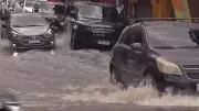 Maré alta provoca alagamentos em Belém e afeta rotina no Ver-o-Peso e Comércio