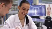 Medicina do Claretiano em Rio Claro se destaca com aprovações em residências de elite