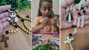 Menina de 7 anos empreende com terços infantis artesanais em São José do Rio Preto