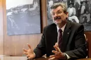 Ministro do STJ afastado por assédio continua recebendo salário integral de R$ 100 mil