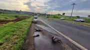 Motociclista morre arrastada por caminhão após escorregar em óleo em Ourinhos