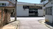Mulher é baleada no pescoço em frente a igreja em Vitória; suspeito é agiota