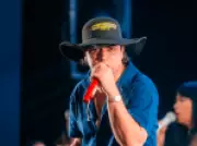 Natanzinho Lima sofre ameaças de fã durante show no Piauí