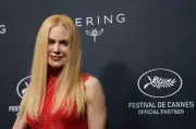 Nicole Kidman revela planos de se tornar doula da morte após perder a mãe