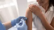 Nova lei assegura até três dias de folga para exames preventivos de câncer e HPV