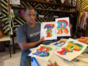 Oficina leva arte de abridores de letras a mulheres da Vila da Barca em Belém