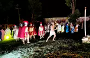 Paixão de Cristo em Fernando de Noronha emociona público na 32ª edição do espetáculo