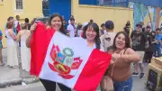 Peruanos em São Paulo enfrentam filas para votar em eleições históricas do Peru