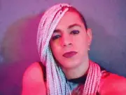 Polícia investiga morte de mulher trans encontrada em apartamento no DF