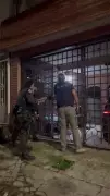 Polícia prende trio especializado em sequestro de caminhoneiros e desmanche de veículos
