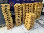 Policiais apreendem 300 kg de maconha em carro na BR-381 em Ipatinga