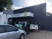 Policial penal é feito refém em assalto em Rio Branco; suspeitos presos em flagrante