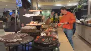 Porto Alegre recebe festival de cafés da manhã inspirados em hotéis com cardápio internacional