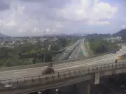 Retorno do feriadão de Páscoa causa congestionamentos em rodovias do litoral de SP