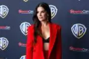Sandra Bullock defende uso da inteligência artificial no cinema com cautela