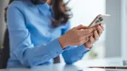 Seguro de celular tem alta de 30% no primeiro trimestre, liderado por jovens