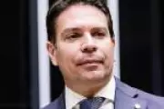 Senador bolsonarista pede asilo nos EUA para ex-diretor da Abin condenado por golpe