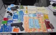 Suspeito de agiotagem é preso com 53 cartões do Bolsa Família em Sergipe