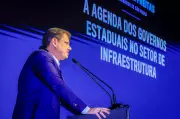 Tarcísio sanciona lei que autoriza empréstimo de R$ 15 bilhões para obras em São Paulo