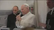 Trump e vice J.D. Vance criticam Papa Leão XIV sobre guerra no Irã e posição do Vaticano