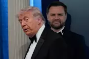Trump relata momentos após ataque em jantar de gala em Washington
