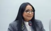 TSE mantém cassação de Silvia Waiãpi por uso de verba em harmonização facial