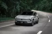 Volvo EX30 Ultra Twin Motor: desempenho de supercarro por metade do preço do topo da marca