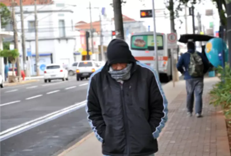 Abrigo temporário para pessoas em situação de rua em MS com chegada de frio intenso