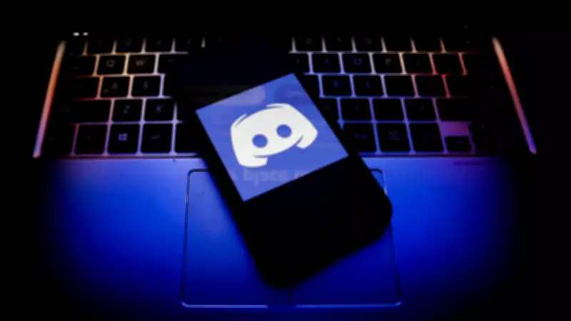 Adolescente é apreendido por incentivar automutilação de menores no Discord