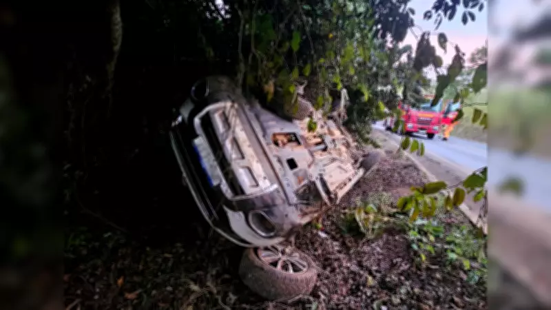 Adolescente de 16 anos morre em capotamento na MG-164 em Itapecerica