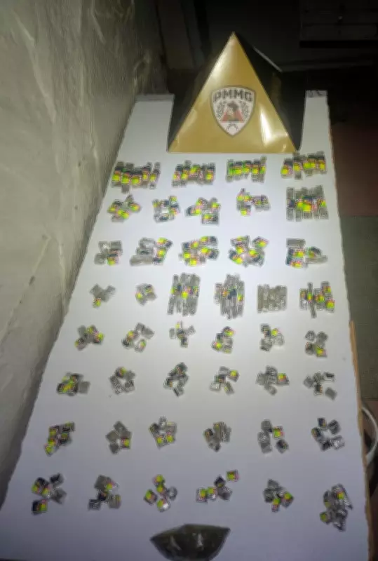Adolescente é detido com 220 tabletes de maconha em Montes Claros