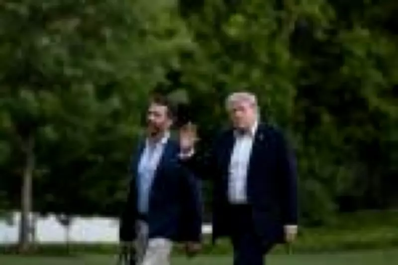 Apresentadores da CNN ironizam Trump sobre casamento do filho