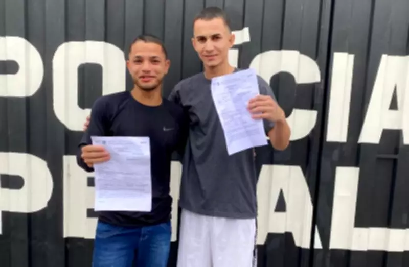 Após 5 anos presos injustamente, jovens de MG são soltos por cartas de verdadeiro criminoso