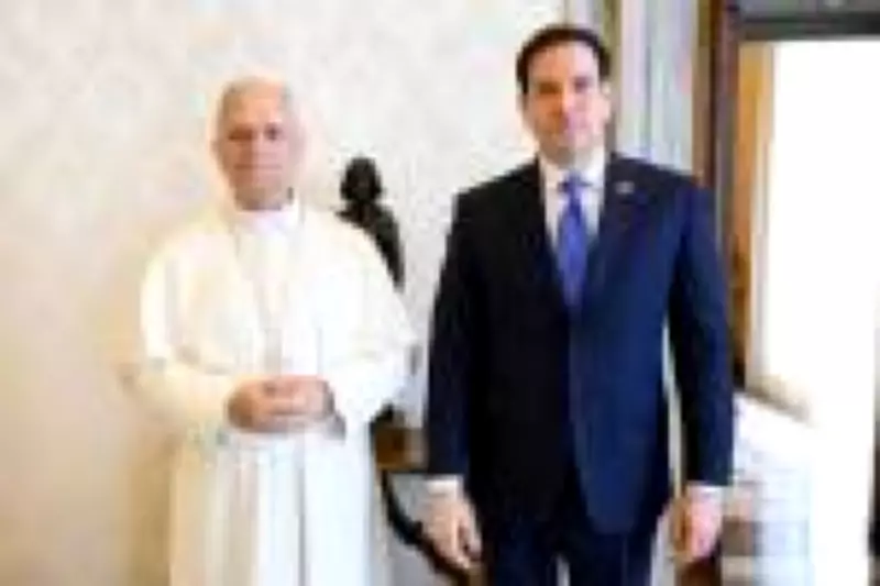 Após tensões com Trump, papa Leão XIV recebe secretário de Estado dos EUA