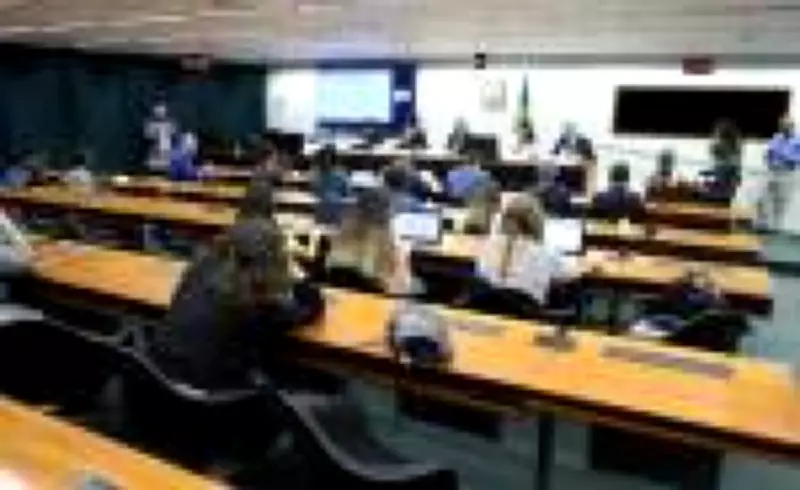 Audiência pública debate medidas para conter alta nos combustíveis de aviação