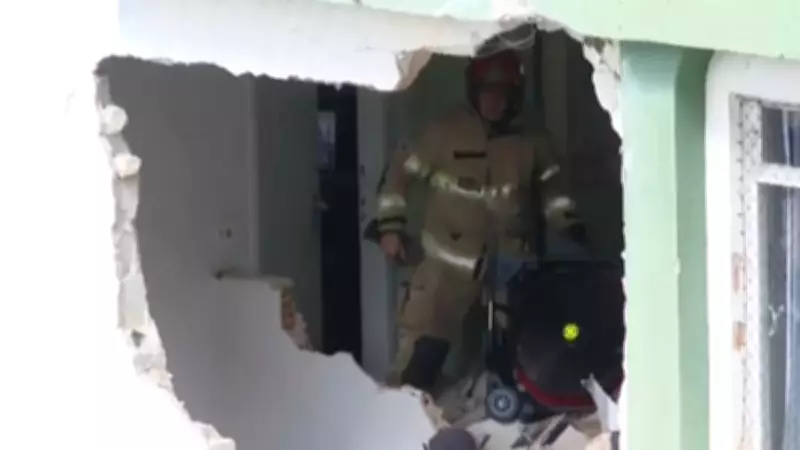 Avião monomotor atinge prédio residencial em Belo Horizonte; duas mortes