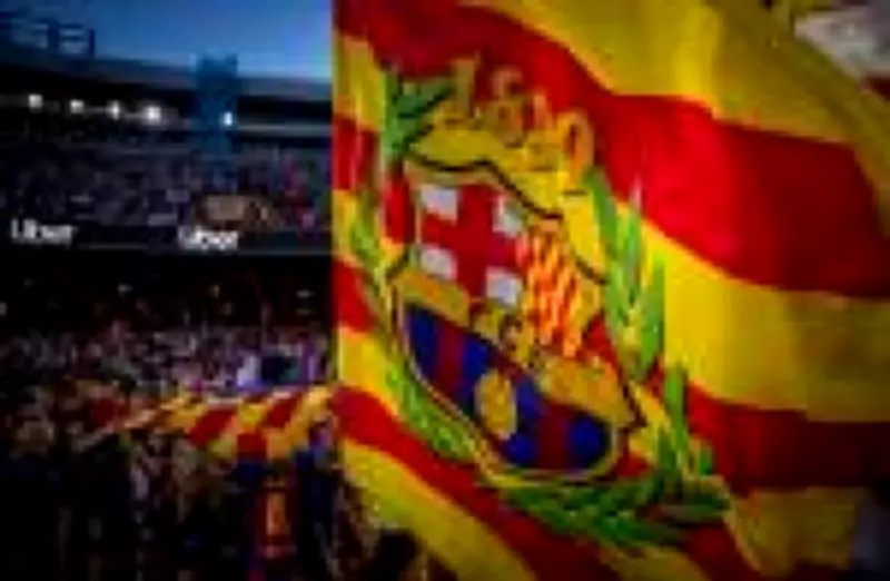 Barcelona domina o Real Madrid, vence por 2 a 0 e conquista o 29º título espanhol