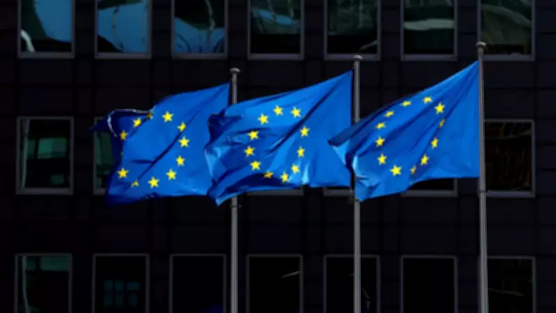Barreiras da UE a brasileiros disparam em 2025; repatriados quase dobram