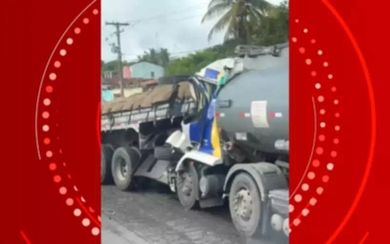 Batida entre caminhões causa engarrafamento de 4 km na BR-324 em Amélia Rodrigues