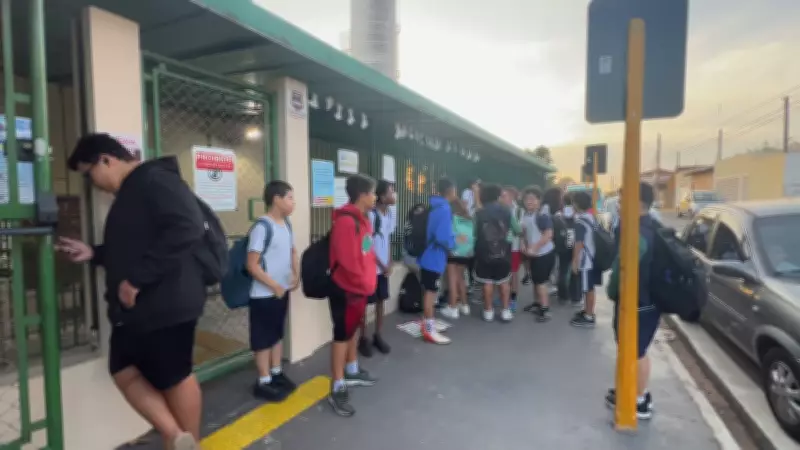 Bauru descumpre prazos e uniformes escolares seguem sem entrega