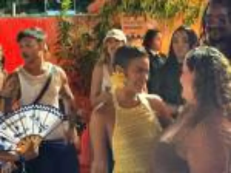Bella Campos foge de polêmicas com Cauã ao evitar entrevistas em show da Shakira