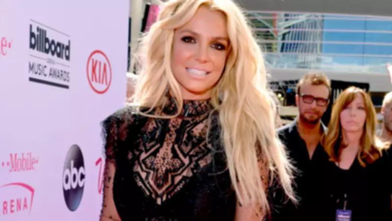 Britney Spears nega confusão em restaurante e acusa imprensa de exagerar