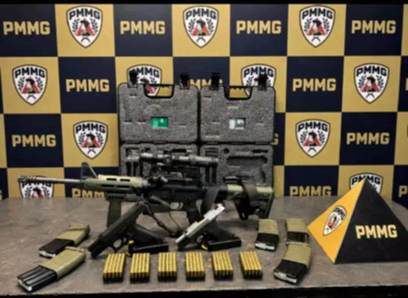 CAC é detido com fuzil, pistolas e munições em Juiz de Fora