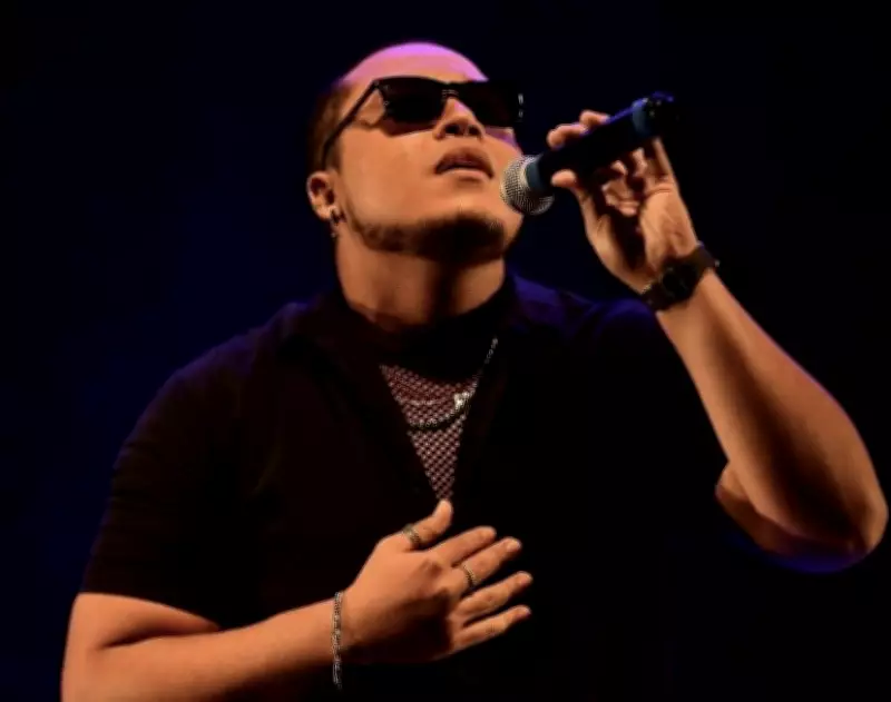 Cantor paraense Ever estreia show solo 'Entre Amores e Canções' em Belém