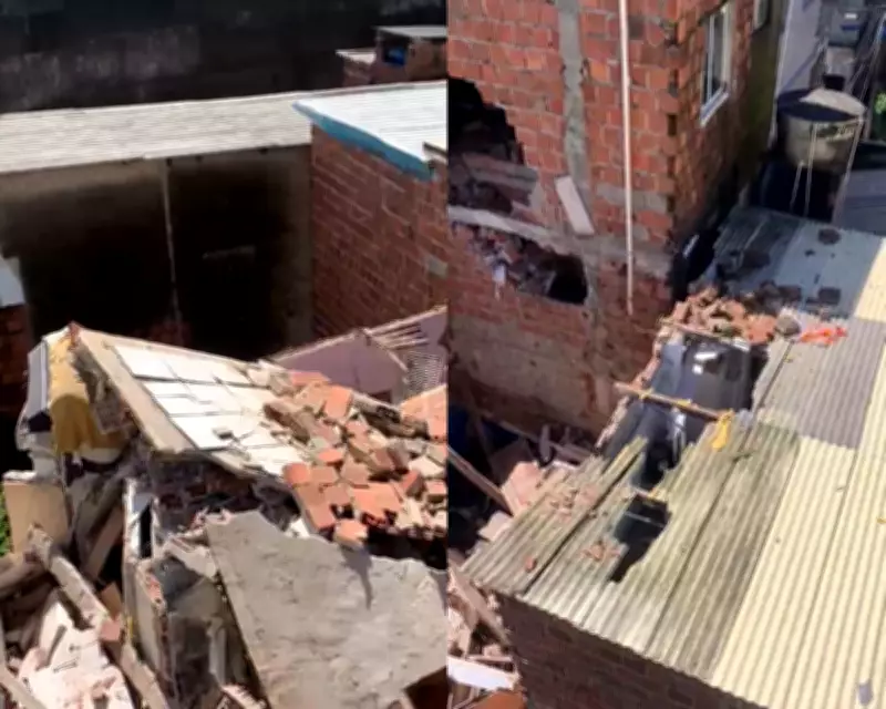 Casa desaba na Zona Sul do Recife e deixa possíveis vítimas