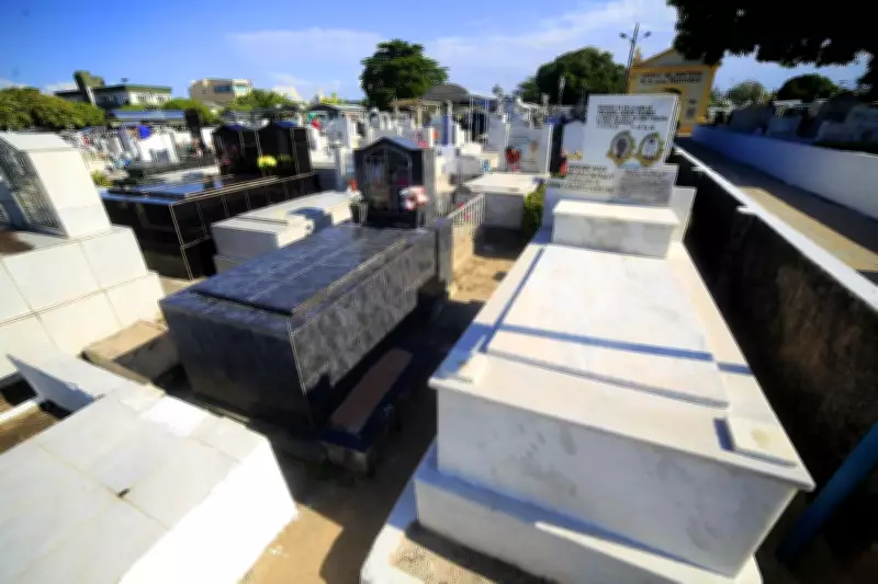 Cemitérios de Santarém ampliam horário no Dia das Mães