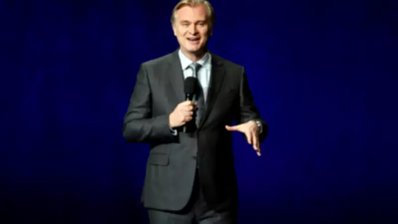 Christopher Nolan revela ser avesso ao uso de celular e e-mail